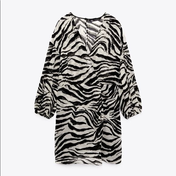 ZARA BLOGGER FAVORITE ANIMAL PRINT MINI DRESS TIGER - Picture 8 of 10